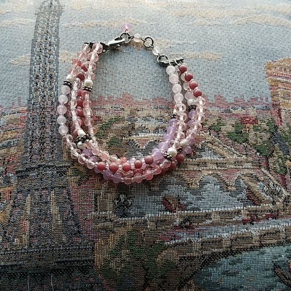 Talbots Austrian crystals and beads bracelet